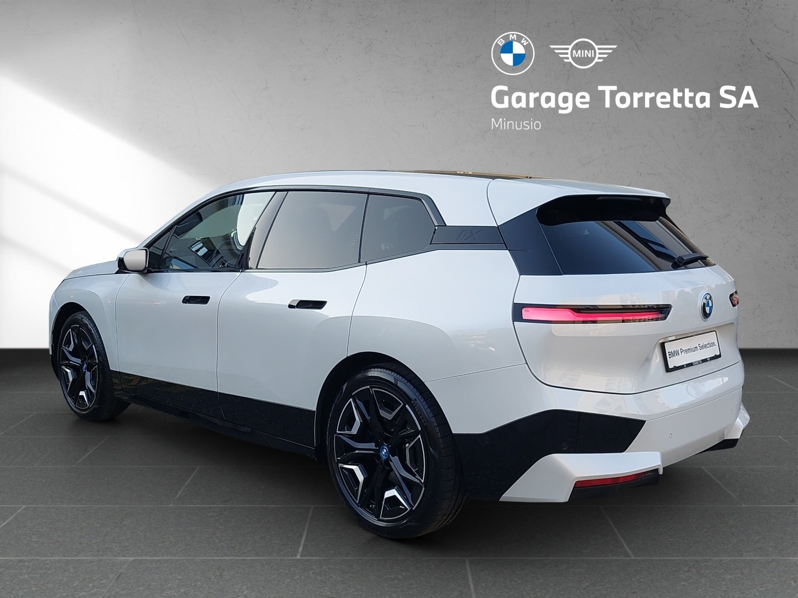 BMW iX 40 Launch Edition, Elektro, Occasion / Gebraucht, Automatik - 3