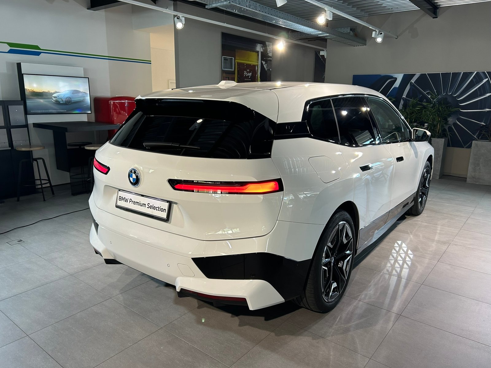 BMW iX 50, Elettrica, Occasioni / Usate, Automatico - 6