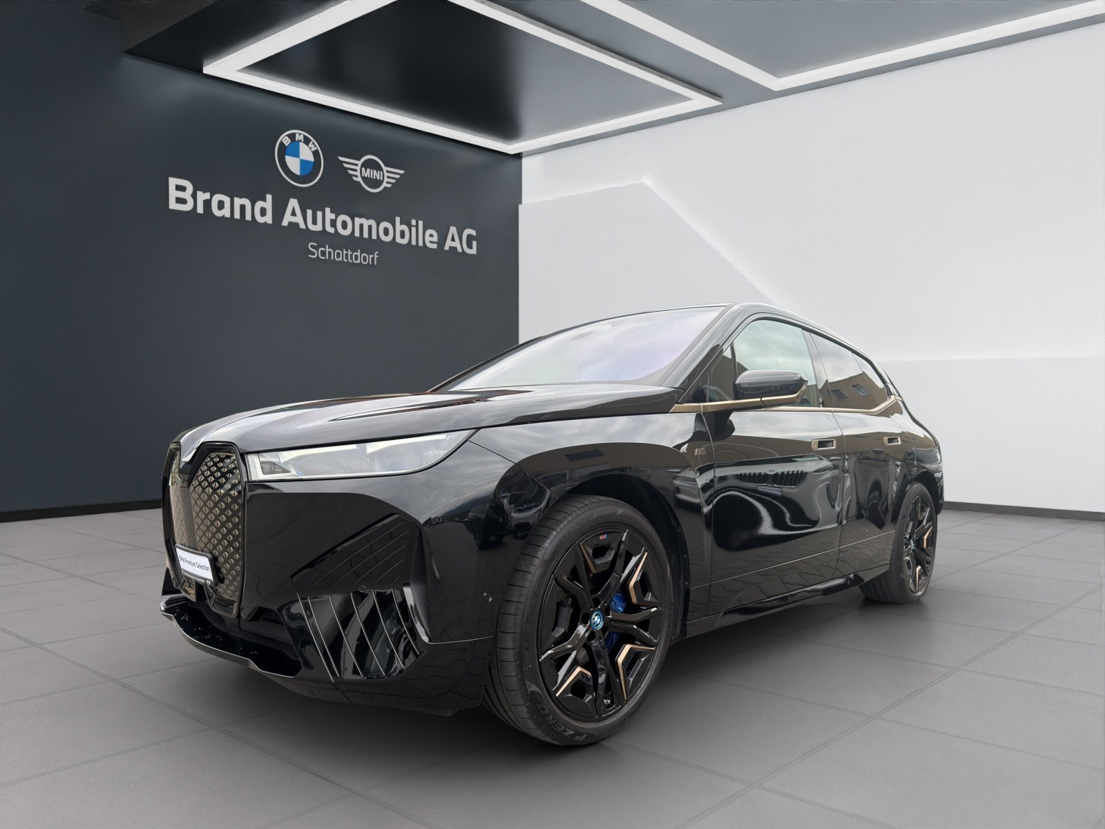 BMW iX M60