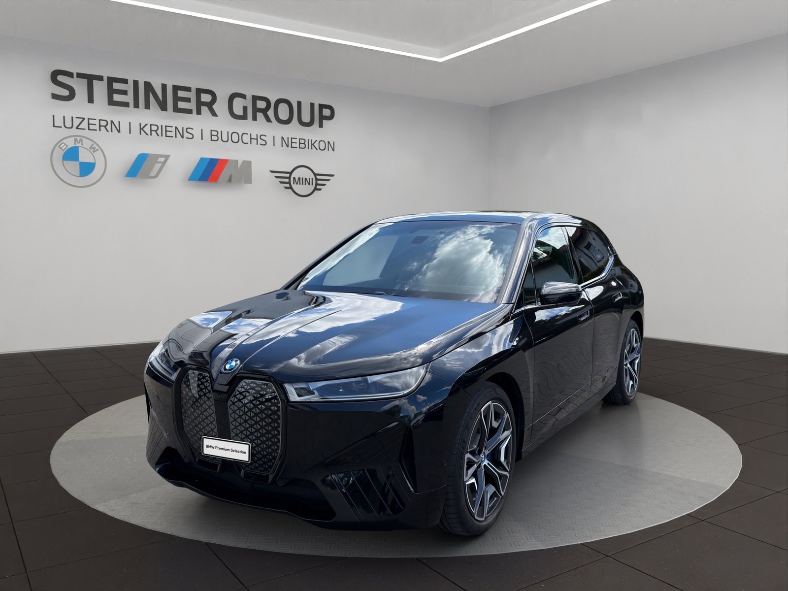 BMW iX 50