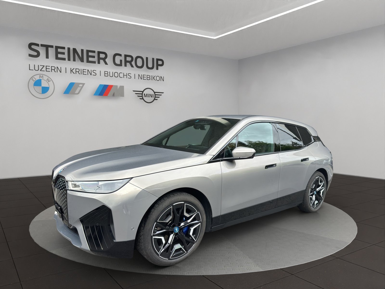 BMW iX 50