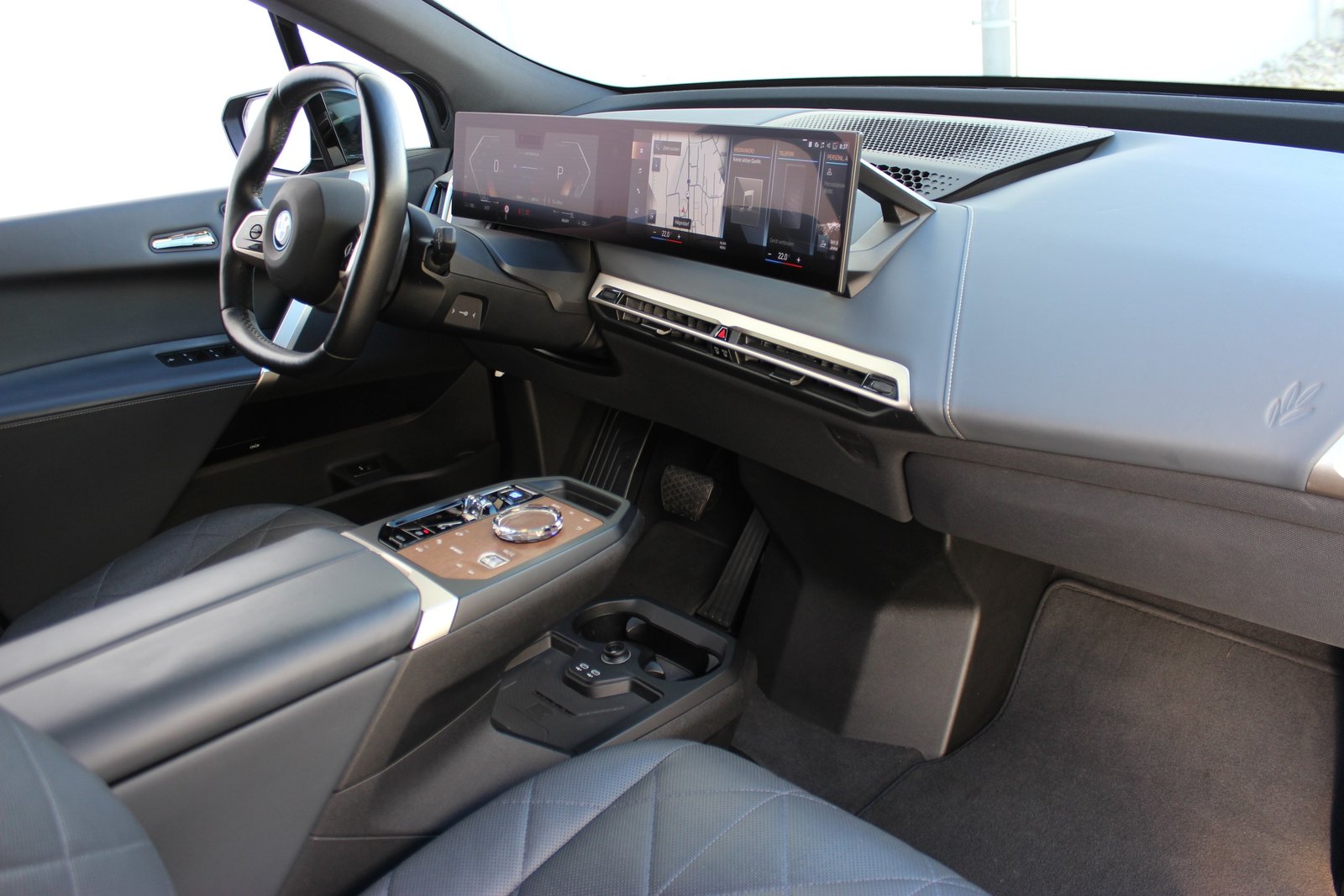 BMW iX 50 *0.9-LEASINGAKTION*, Elektro, Occasion / Gebraucht, Automatik - 2