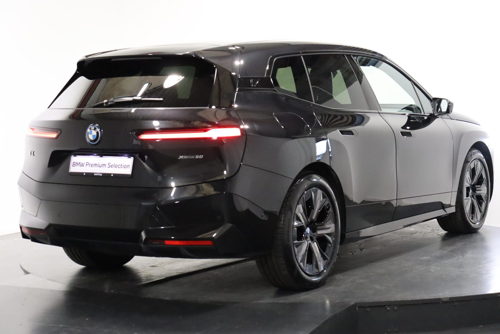 BMW iX xDrive50, Électrique, Occasion / Utilisé, Automatique - 3
