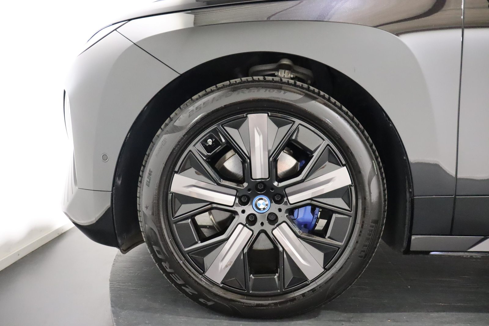 BMW iX xDrive50, Électrique, Occasion / Utilisé, Automatique - 6