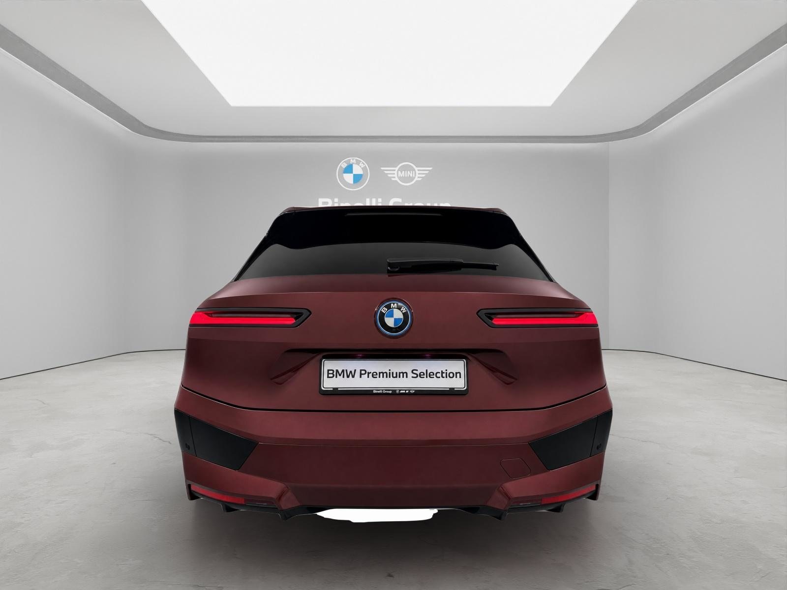 BMW iX xDrive40, Électrique, Occasion / Utilisé, Automatique - 4