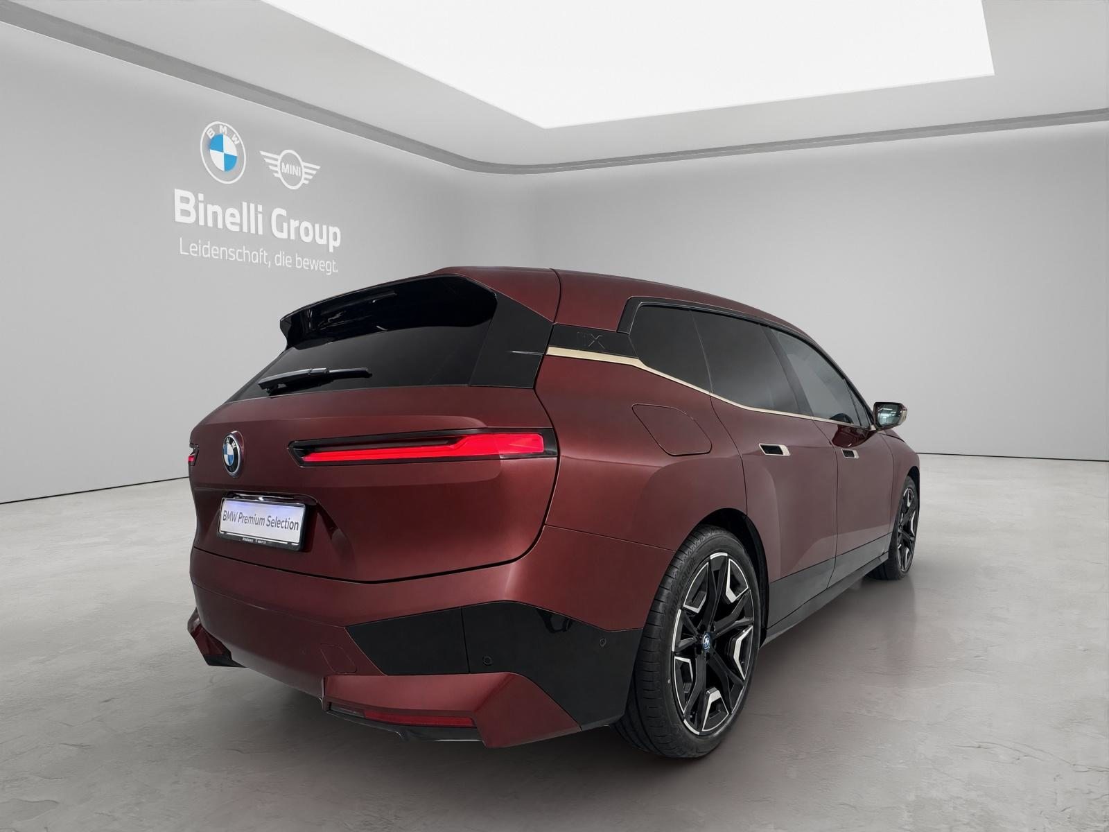 BMW iX xDrive40, Électrique, Occasion / Utilisé, Automatique - 5