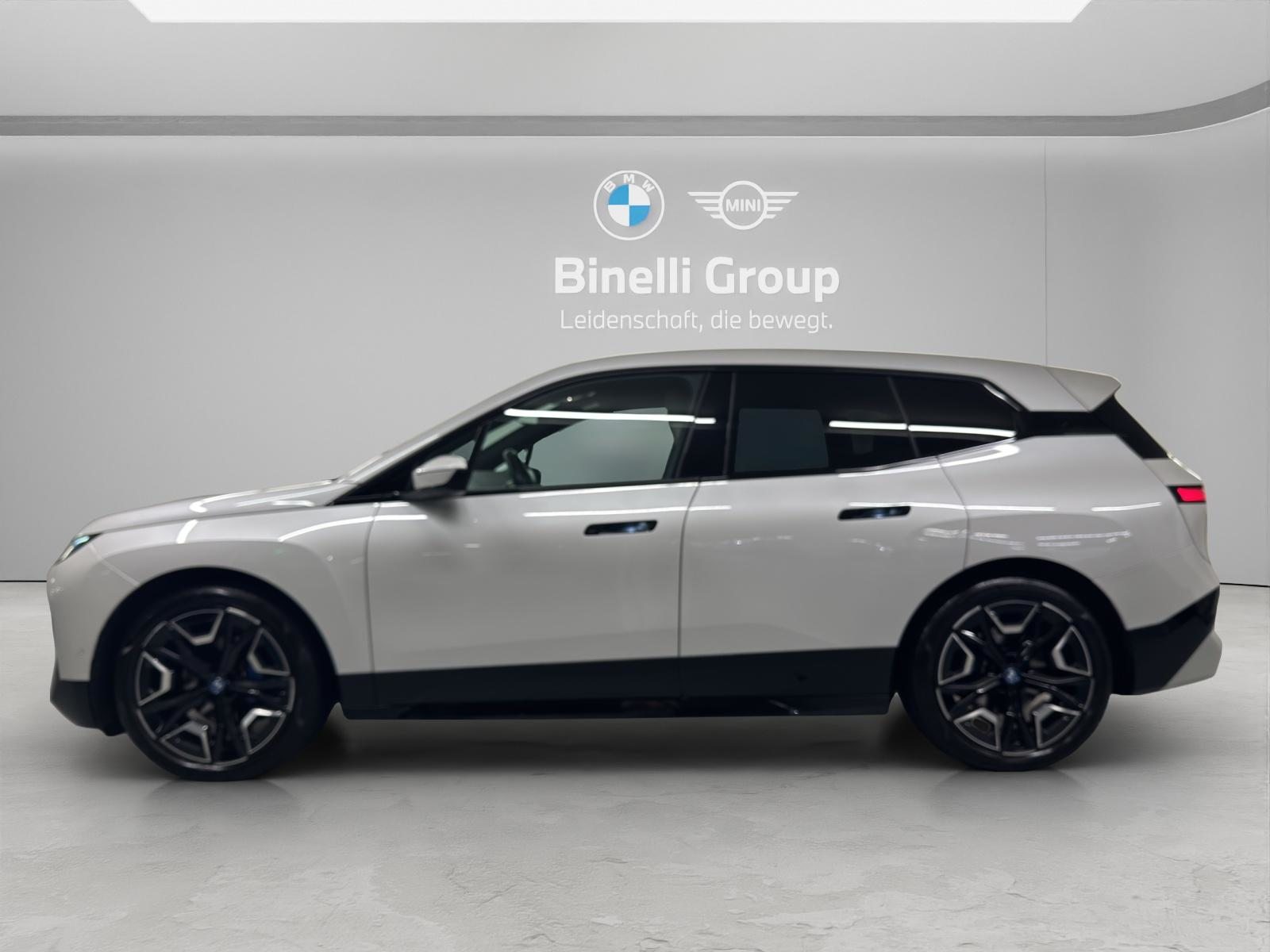 BMW iX xDrive40, Électrique, Occasion / Utilisé, Automatique - 2