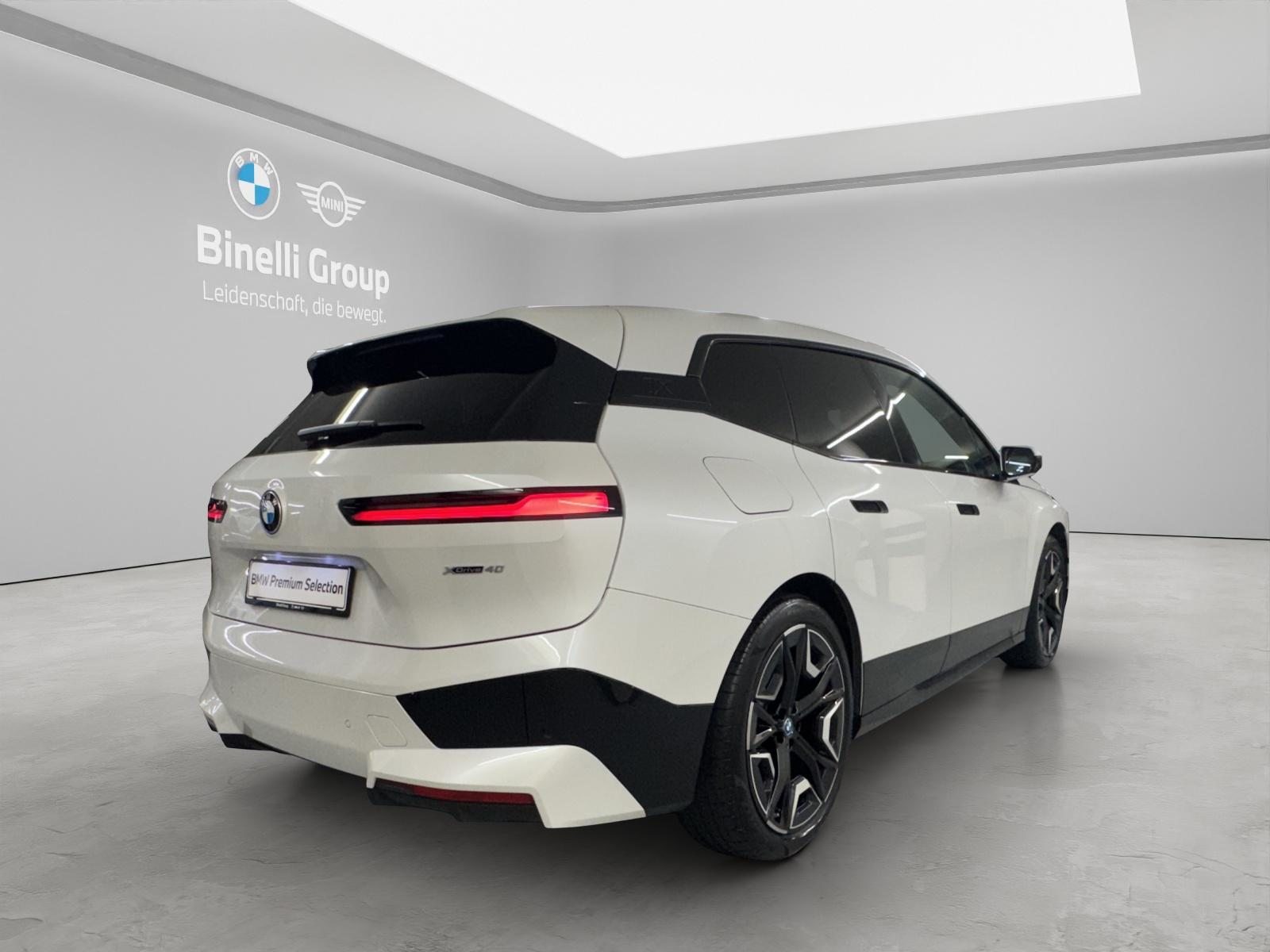 BMW iX xDrive40, Électrique, Occasion / Utilisé, Automatique - 5