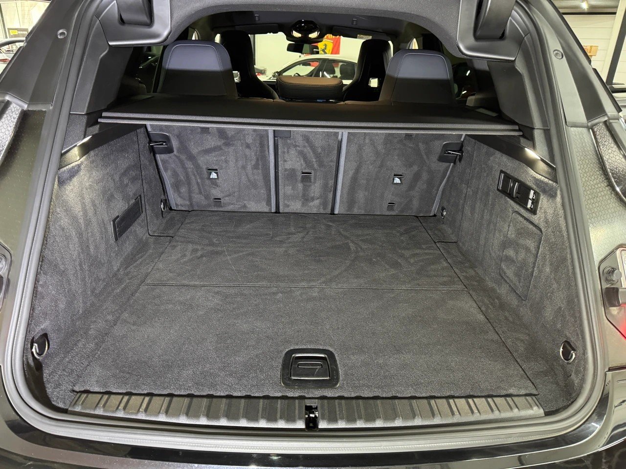 BMW iX 50 Full-Black M-Sport 524PS / Vollausstattung, Électrique, Occasion / Utilisé, Automatique - 7