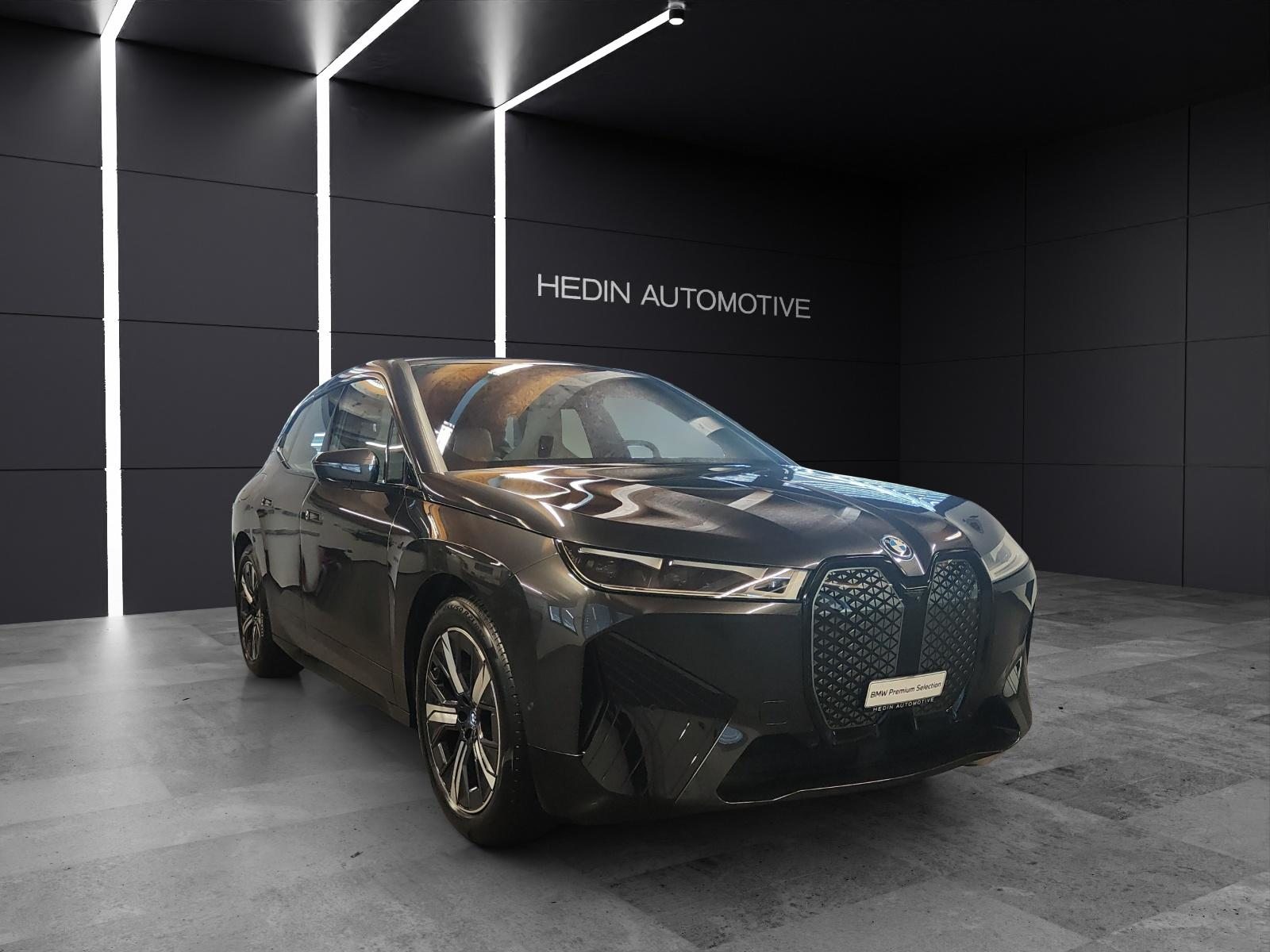 BMW iX xDrive50, Électrique, Occasion / Utilisé, Automatique - 7