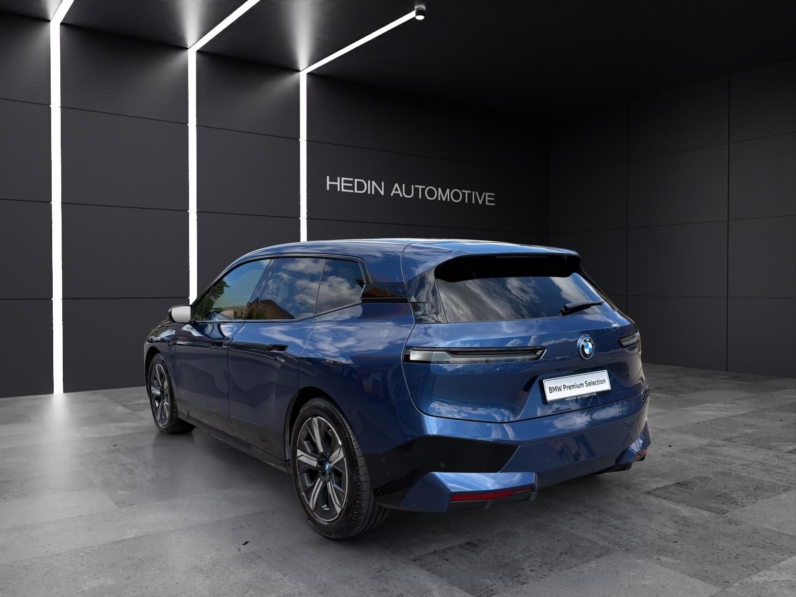 BMW iX xDrive40, Electric, Second hand / Used, Automatic - 3