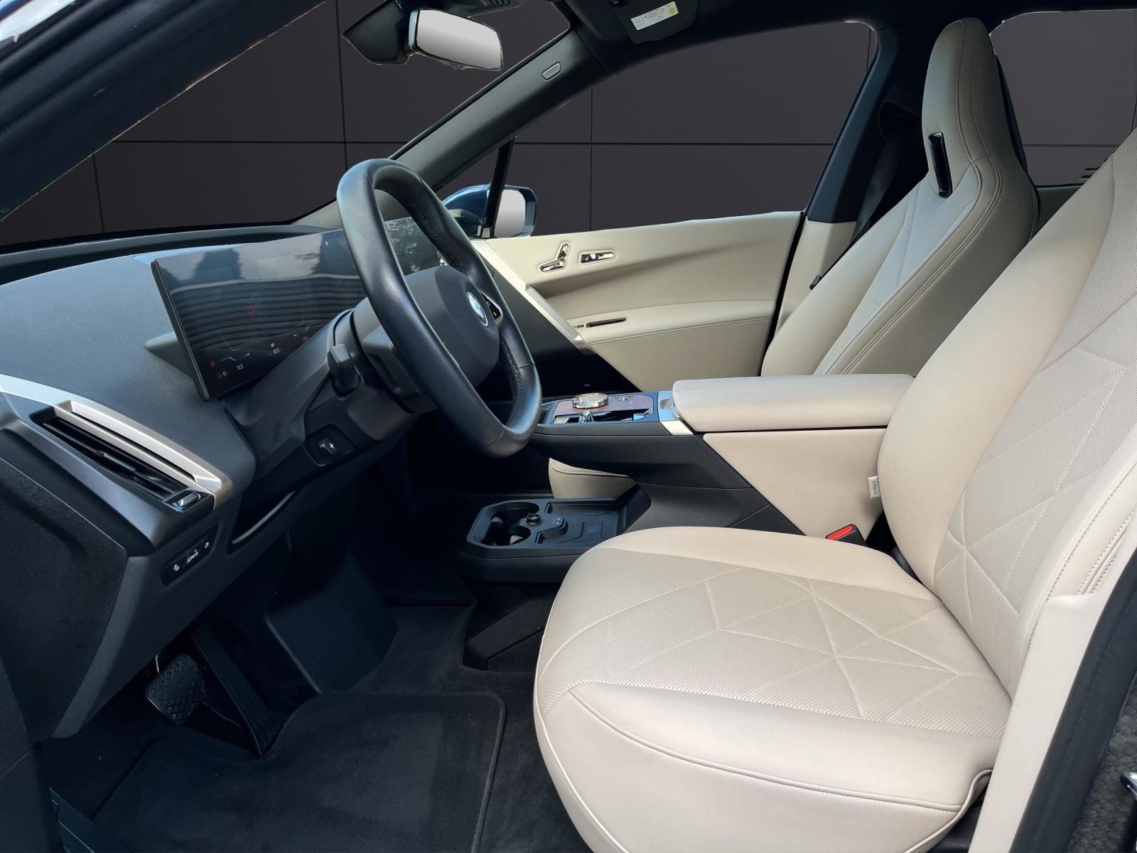 BMW iX xDrive50, Electric, Second hand / Used, Automatic - 2