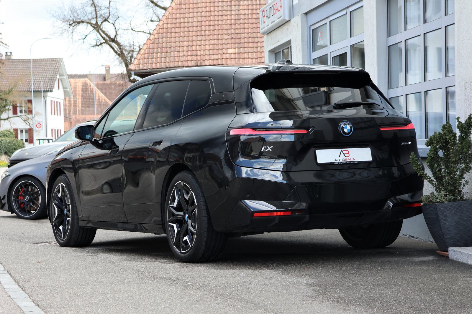 BMW iX 40 Launch Edition, Elettrica, Occasioni / Usate, Automatico - 3