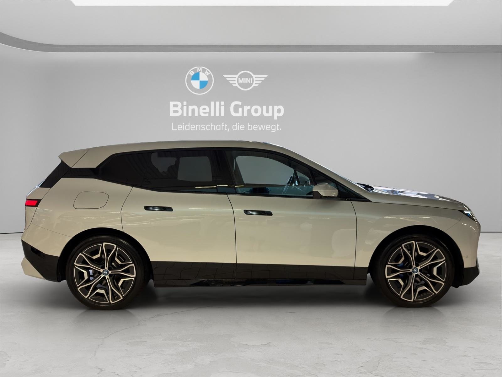 BMW iX xDrive40, Electric, Second hand / Used, Automatic - 6