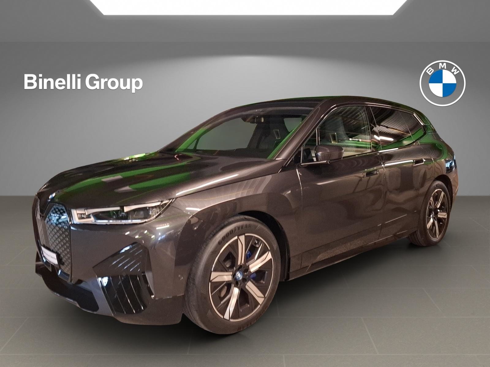 BMW iX xDrive50