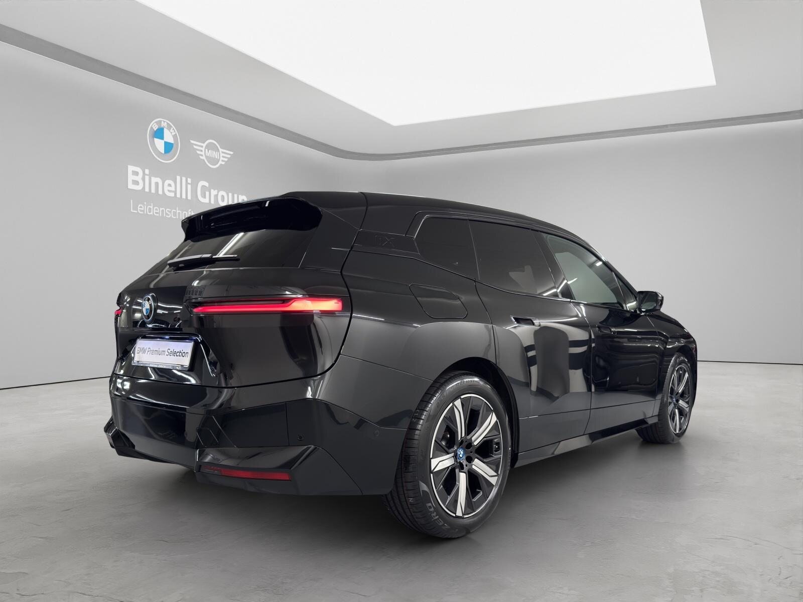 BMW iX xDrive50, Elektro, Occasion / Gebraucht, Automatik - 5