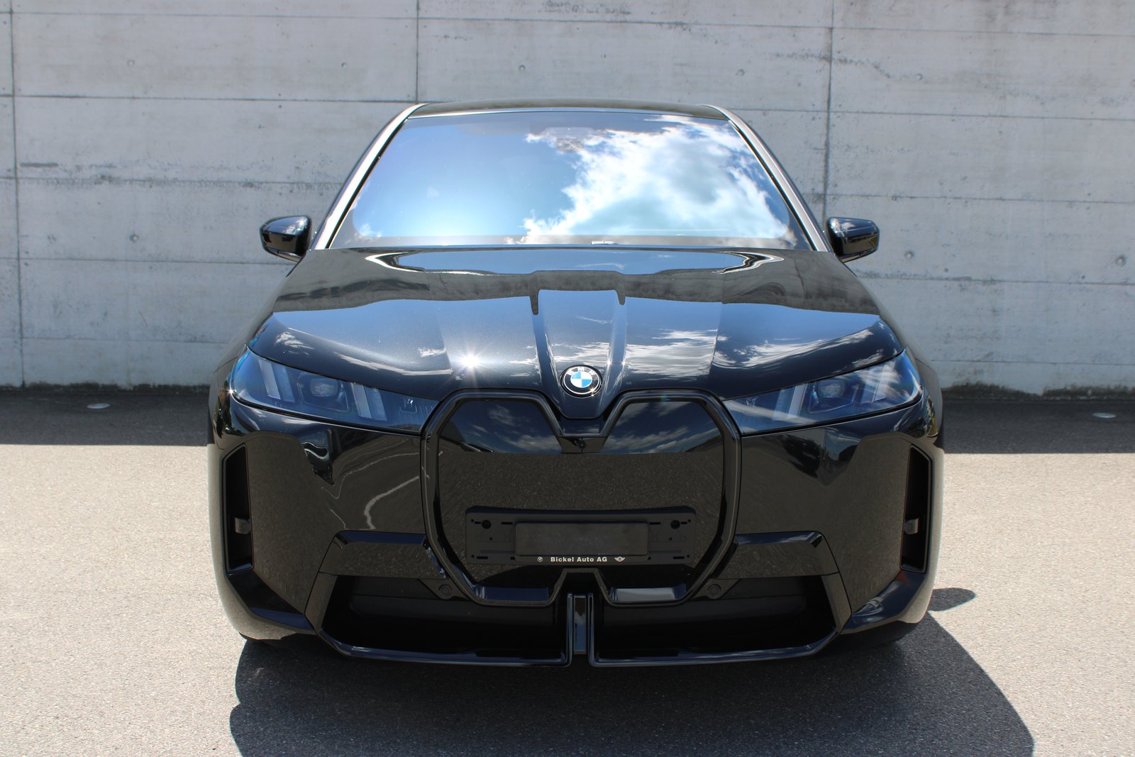 BMW iX 60 M Sport Pro, Elektro, Vorführwagen, Automatik - 2