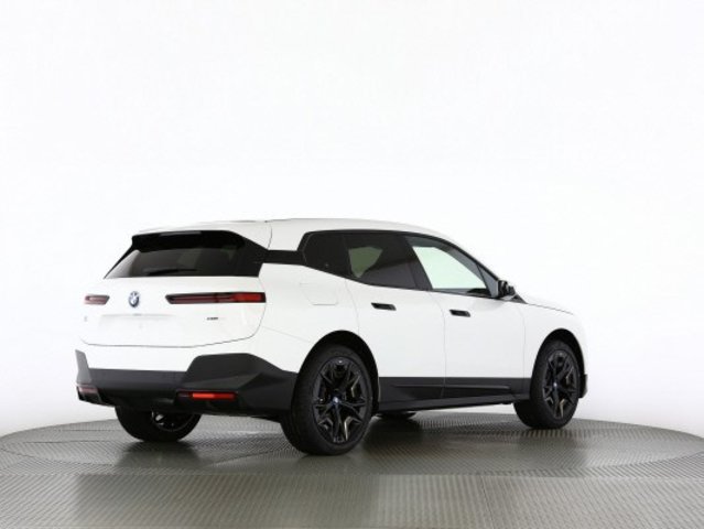 BMW iX 50, Elektro, Neuwagen, Automat - 7