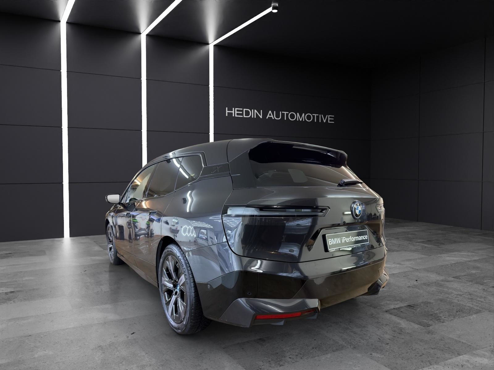 BMW iX xDrive40, Electric, Second hand / Used, Automatic - 3