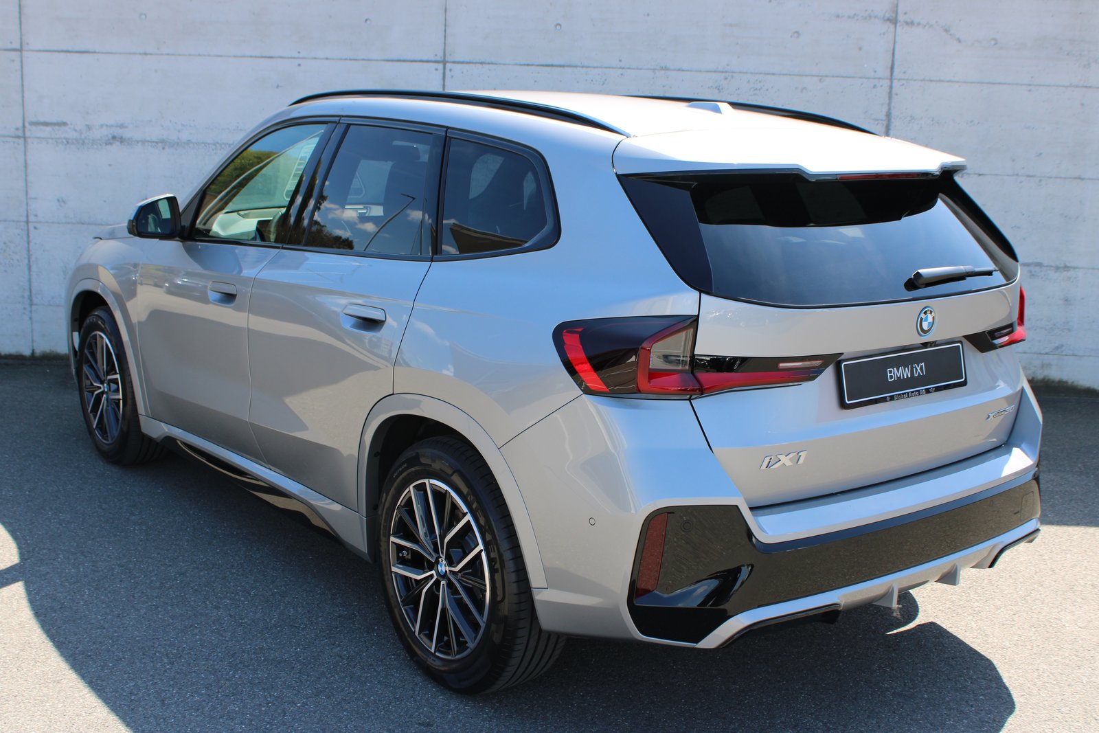 BMW iX1 30 M Sport, Elettrica, Auto nuove, Automatico - 4