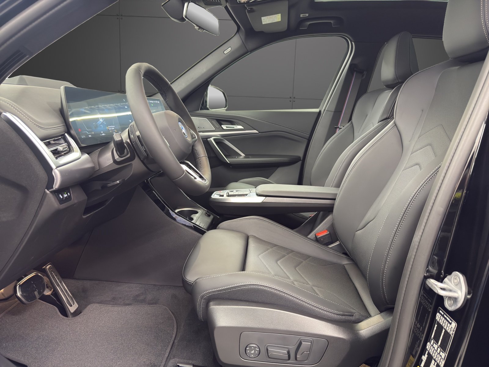 BMW iX1 30 Edition M Sport, Elektro, Neuwagen, Automatik - 7