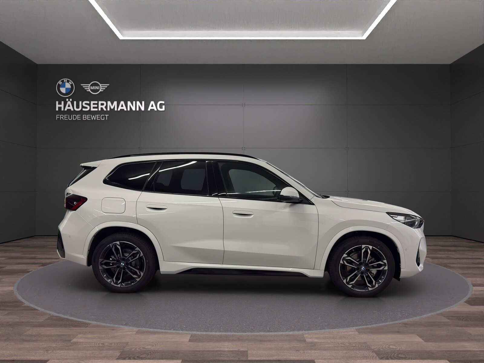 BMW iX1 eDrive 20 Edition M Sport, Elektro, Neuwagen, Automatik - 4