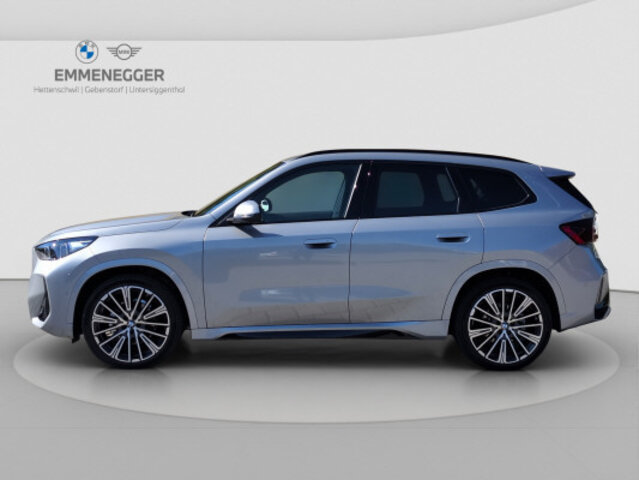 BMW iX1 eDrive 20 M Sport, Électrique, Voiture nouvelle, Automatique - 2
