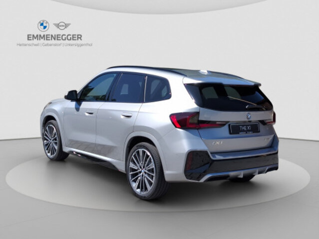 BMW iX1 eDrive 20 M Sport, Électrique, Voiture nouvelle, Automatique - 6