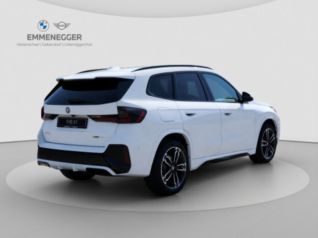BMW iX1 eDrive 20 M Sport, Elektro, Neuwagen, Automatik - 4