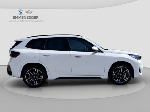 BMW iX1 eDrive 20 M Sport, Elektro, Neuwagen, Automatik - 5