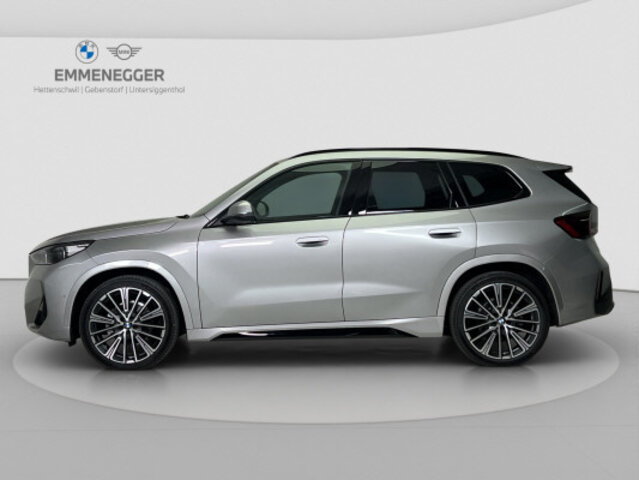 BMW iX1 eDrive 20 Ed. M Sport, Electric, New car, Automatic - 2
