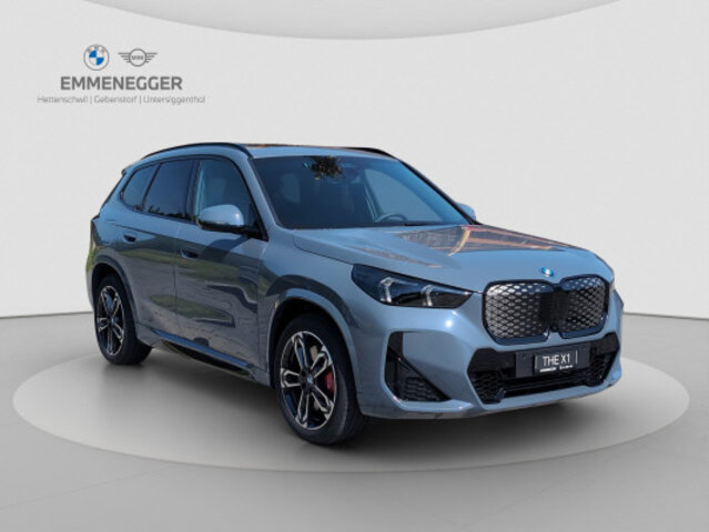 BMW iX1  30 M Sport Pro, Elektro, Neuwagen, Automatik - 3