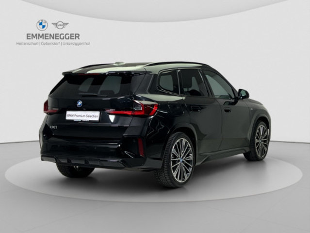 BMW iX1 30, Électrique, Occasion / Utilisé, Automatique - 4
