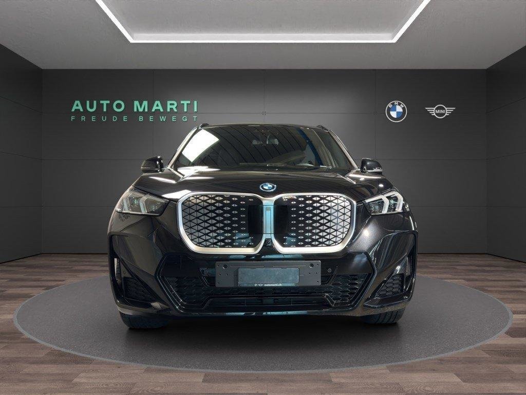 BMW iX1 30, Électrique, Voiture nouvelle, Automatique - 5