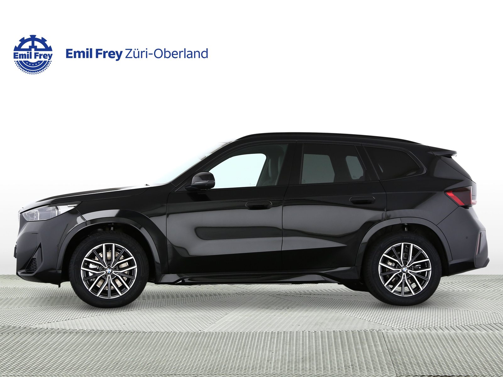 BMW iX1 30 xDrive, Elektro, Neuwagen, Automatik - 2