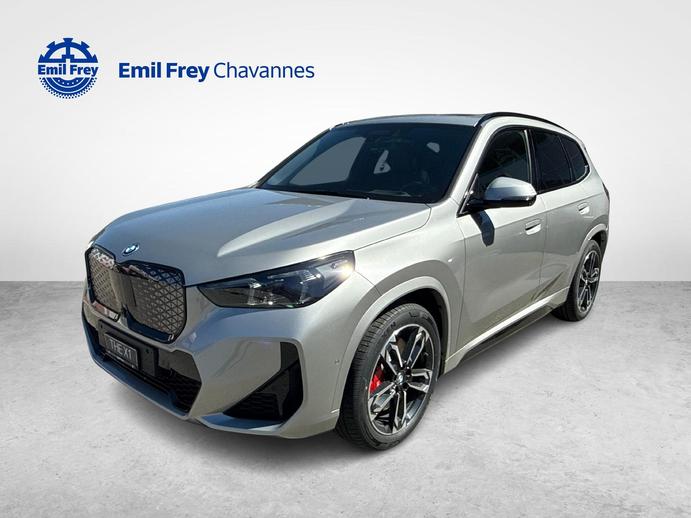BMW iX1 30 xDrive Kit M Sport Pro, Elektro, Neuwagen, Automatik