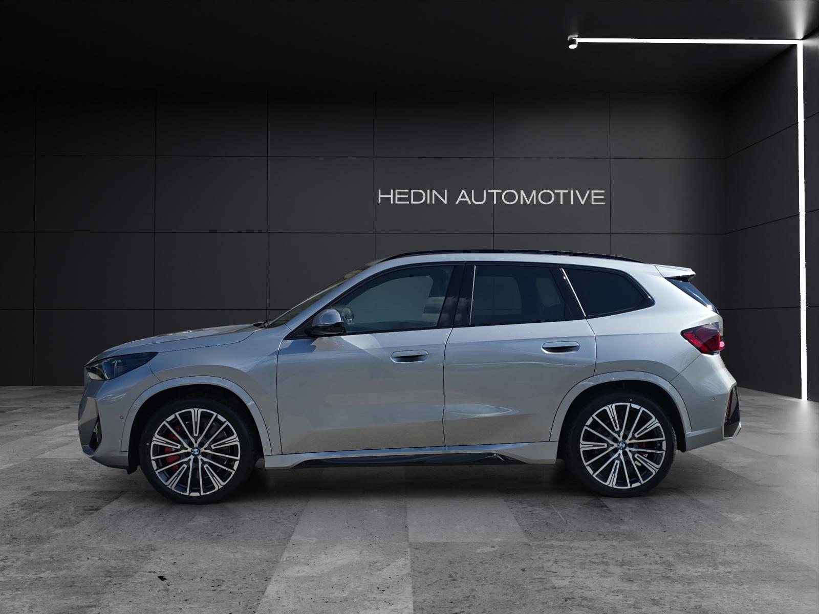 BMW iX1 30 xDrive, Elettrica, Auto nuove, Automatico - 3