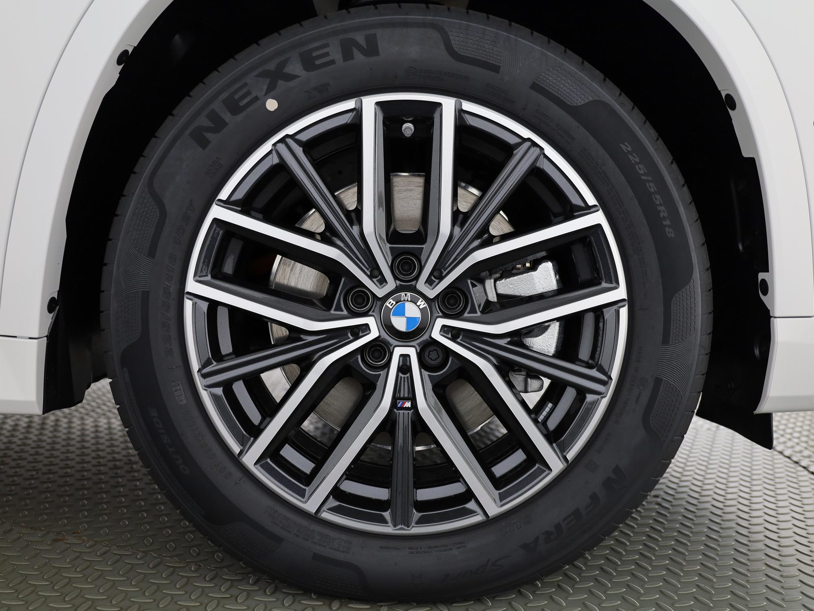 BMW iX1 30 xDrive, Elektro, Neuwagen, Automatik - 7