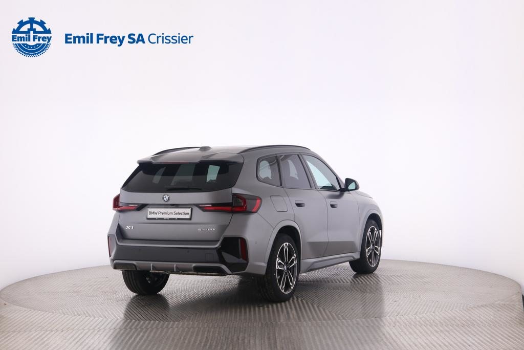BMW iX1 30 xDrive, Électrique, Voiture nouvelle, Automatique - 2