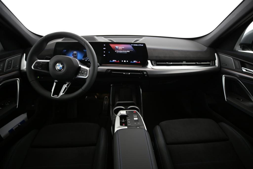 BMW iX1 30 xDrive, Électrique, Voiture nouvelle, Automatique - 5