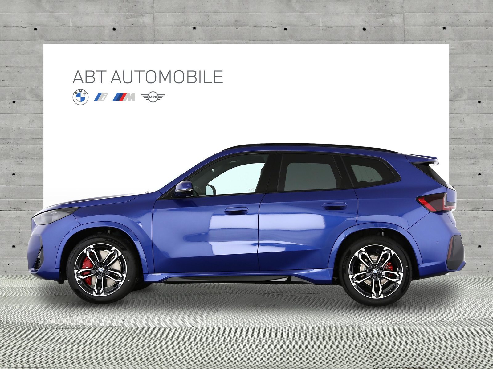 BMW iX1 30 xDrive, Elettrica, Auto nuove, Automatico - 2