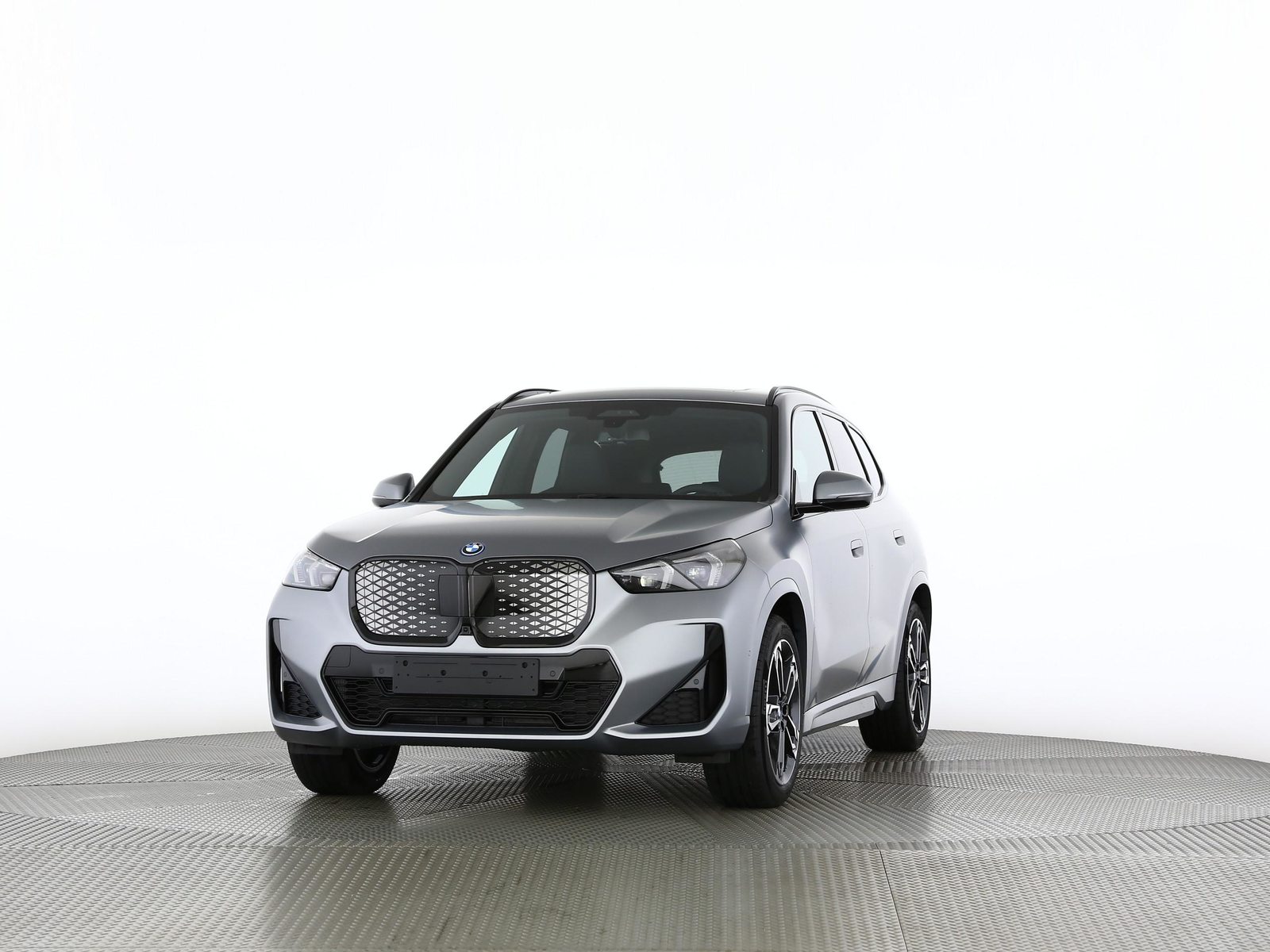 BMW iX1 30 xDrive, Electric, New car, Automatic - 7