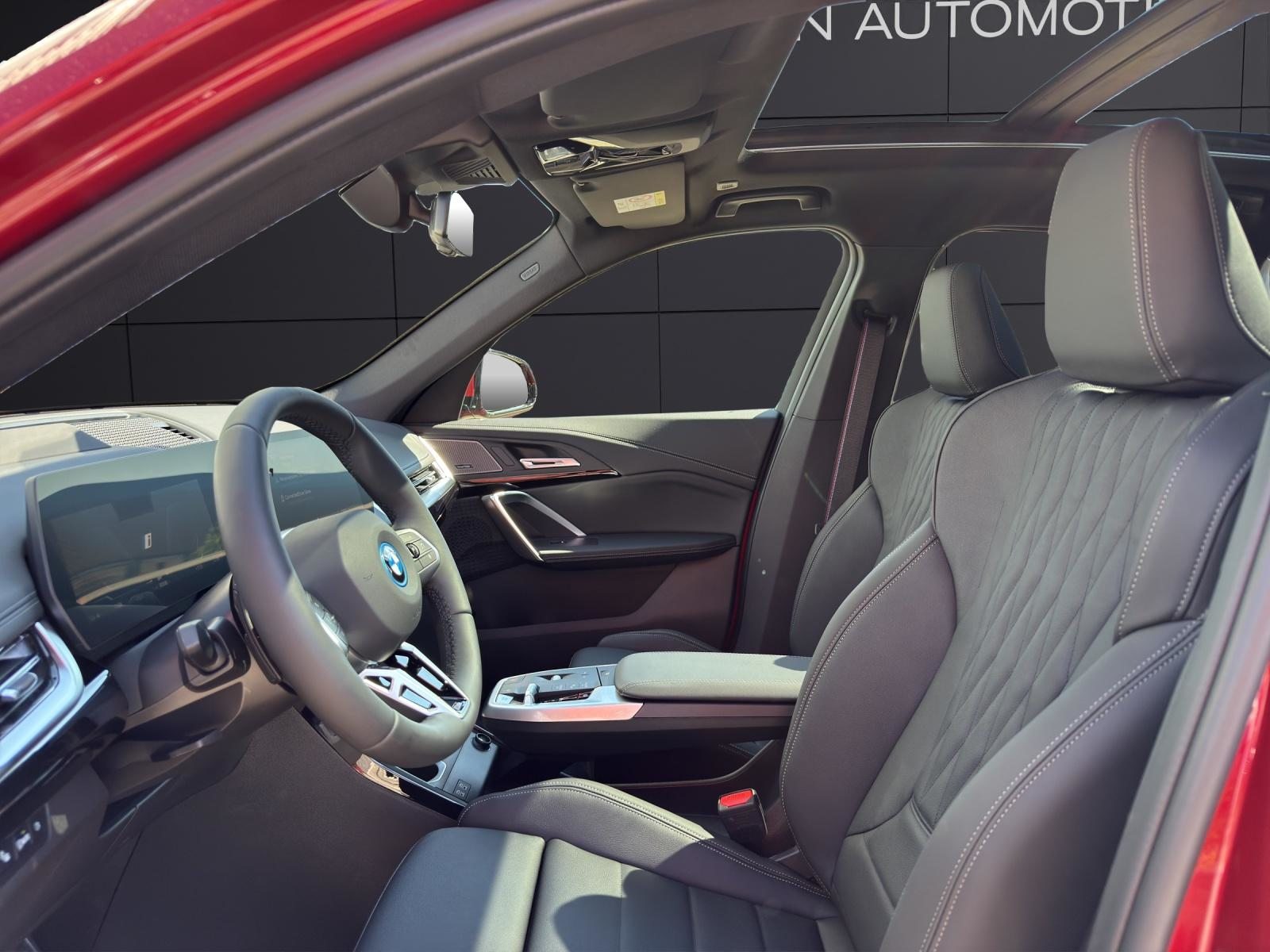 BMW iX1 30 xDrive, Elettrica, Auto nuove, Automatico - 2