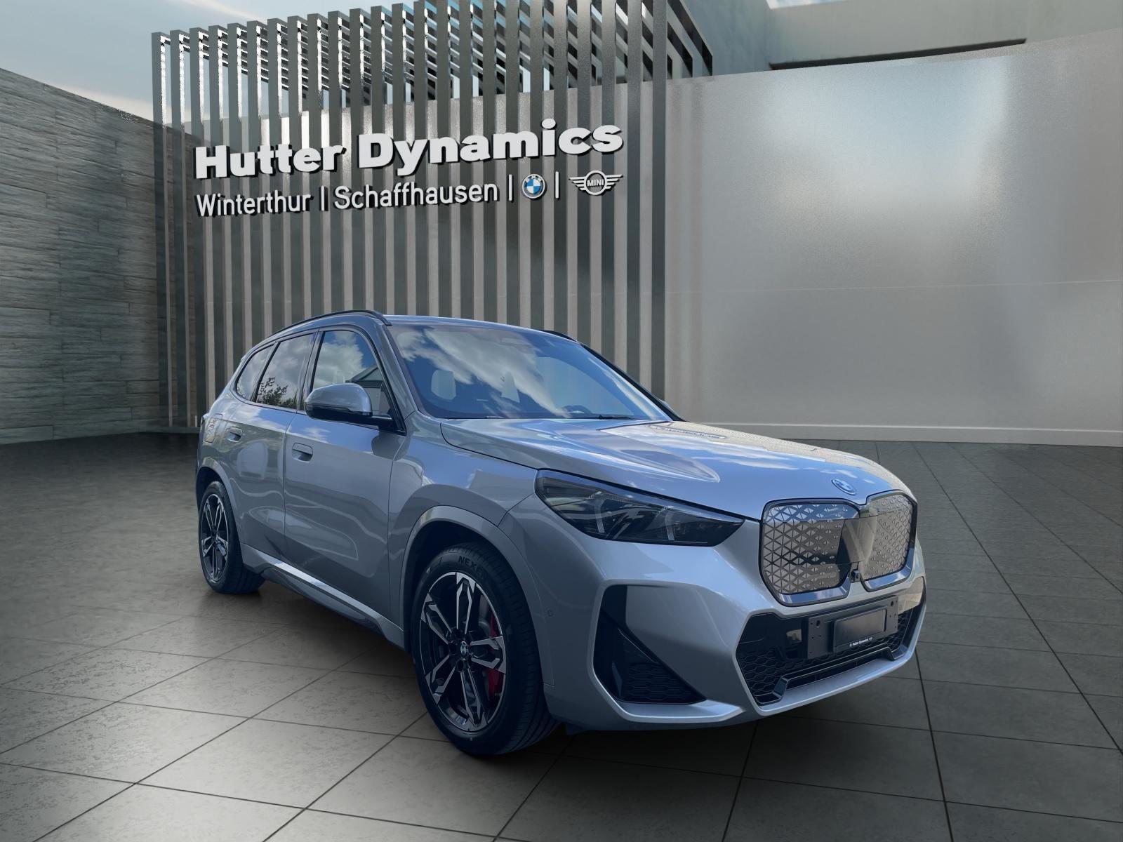 BMW iX1 30 xDrive M Sport Pro, Elettrica, Auto nuove, Automatico - 3
