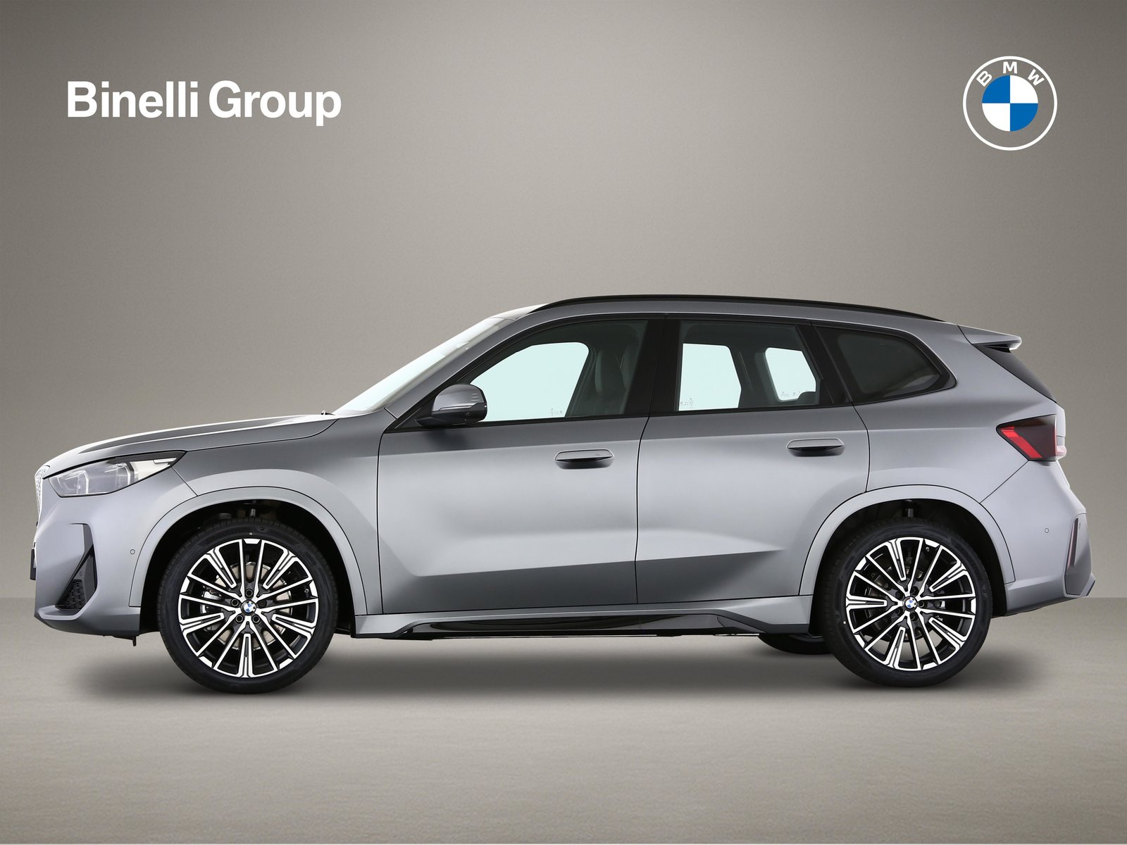 BMW iX1 30, Elektro, Neuwagen, Automatik - 2