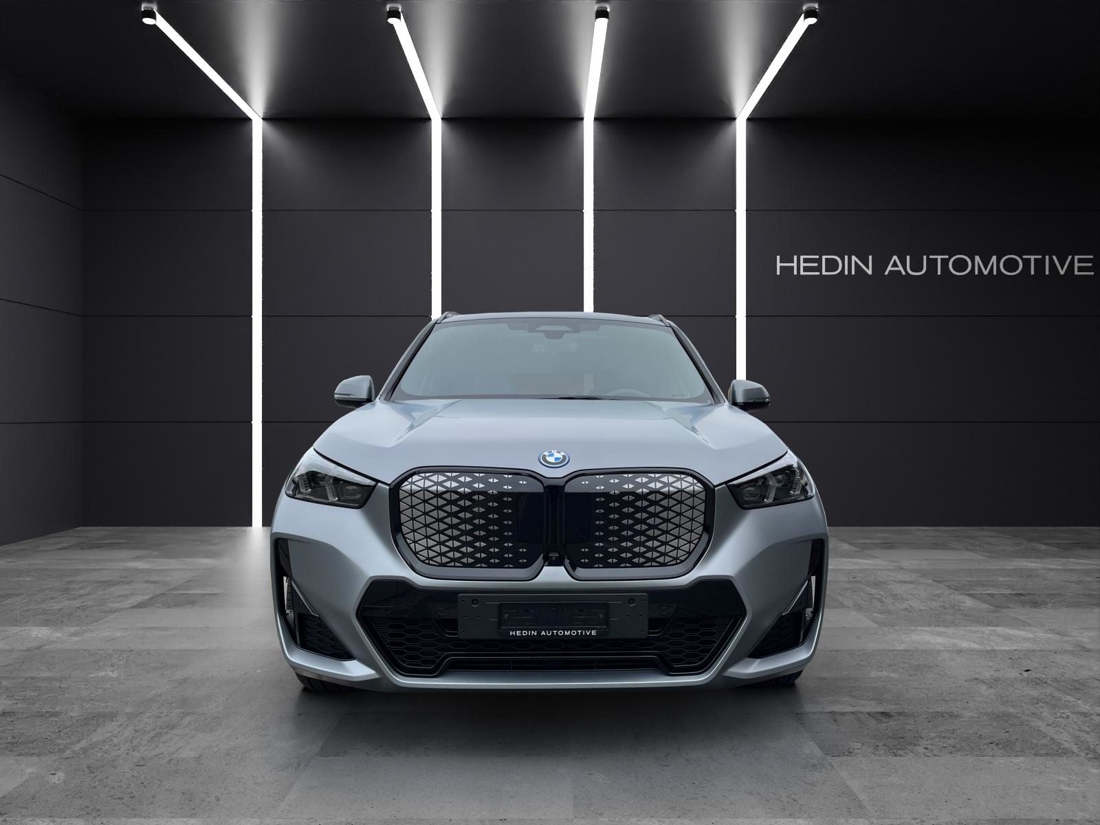 BMW iX1 30 xDrive, Electric, New car, Automatic - 7