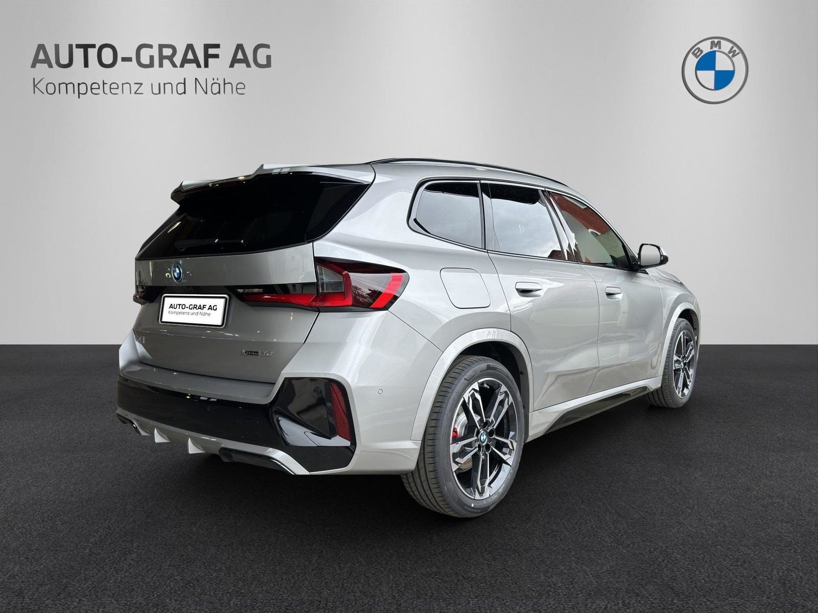 BMW iX1 30 xDrive M Sport Pro Edition, Elektro, Neuwagen, Automatik - 5