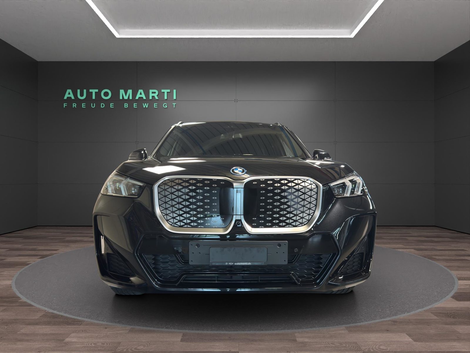 BMW iX1 20 eDrive, Electric, New car, Automatic - 5