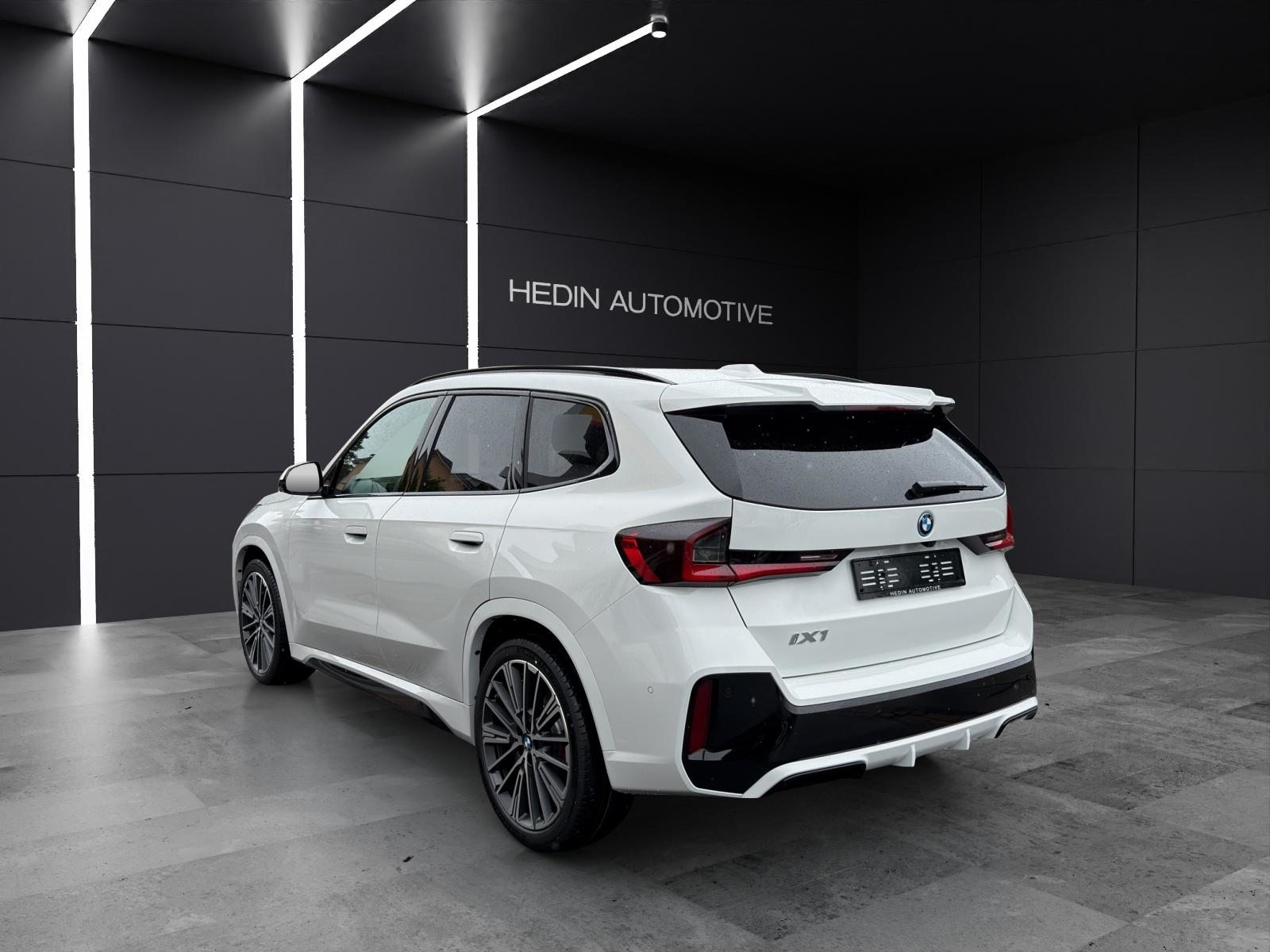 BMW iX1 30 xDrive, Elektro, Neuwagen, Automatik - 3