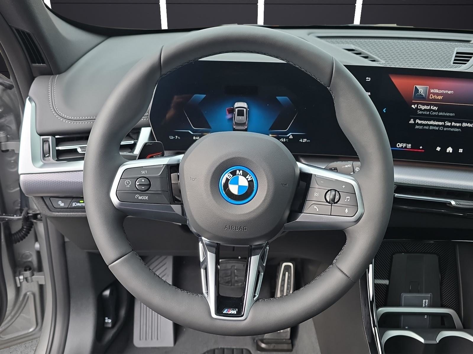 BMW iX1 30 xDrive, Electric, New car, Automatic - 7